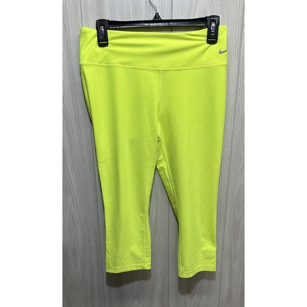NIKE GOLF Women's (Size M) Pull On Athletic Capri Leggings Yoga Stretch